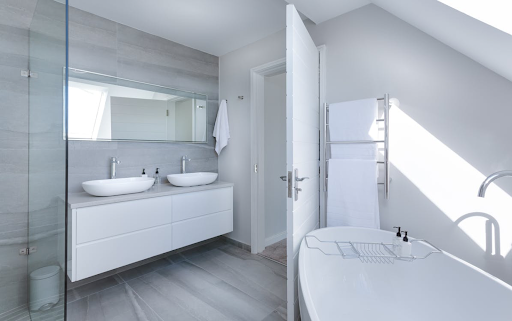 Bathroom Cleaning Tips