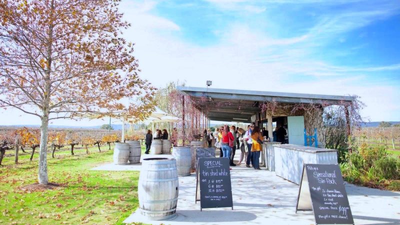 Aveley suburb profile